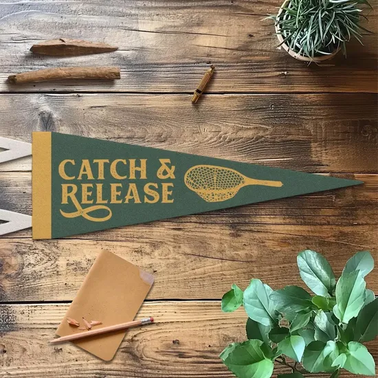 Bold-Colorful-Attract-More-Customers-to-Your-Storefront-Felt-Pennant-Flags