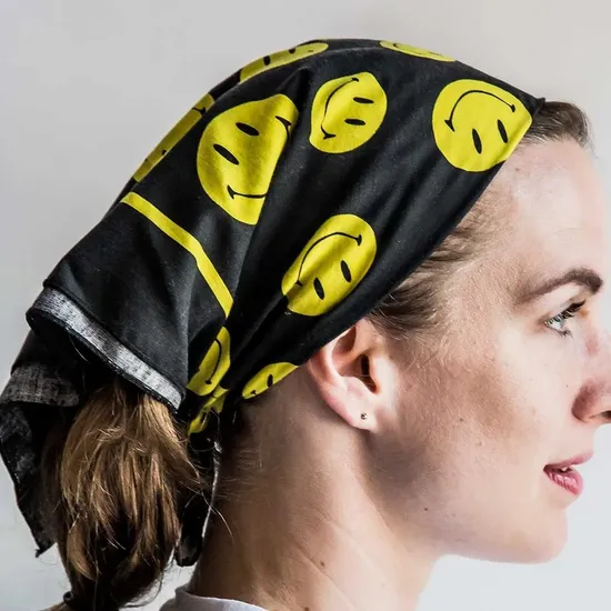 Custom-Cheap-Hippie-Peace-Sign-Rainbow-Festival-Season-Cotton-Bandanas