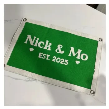 Custom Shape High Quality Indoor Design Pattern Wholesale Felt Triangle Pennant Flag