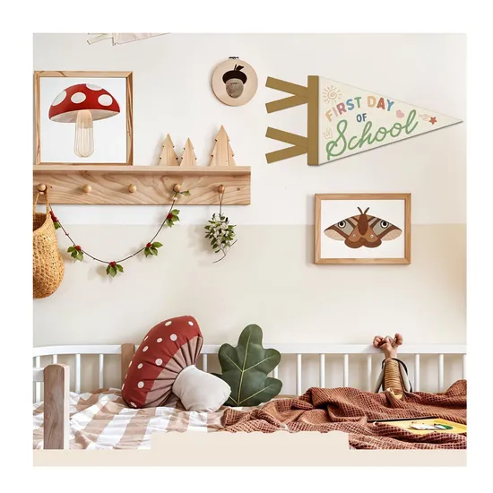 Decoration Design Durable Accept Custom Shape High Quality Outdoor Indoor Design Pattern Wholesale Pennant Flag